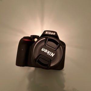 Nikon digital camera d3400